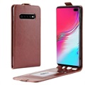 Samsung Galaxy S10 5G Vertikal Flip Fodral med Korthållare - Brun